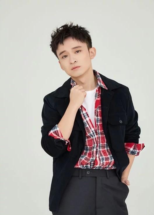 新剧《谁是凶手》正式官宣,由赵丽颖,肖央和董子健主演,期待!