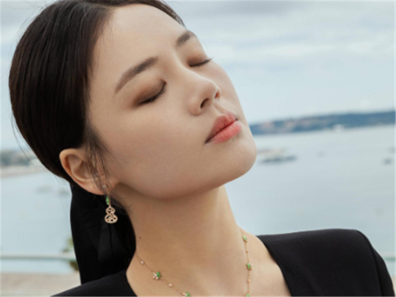 马思纯|上学时被同学欺负，工作后被网友攻击，马思纯为何这么惨？