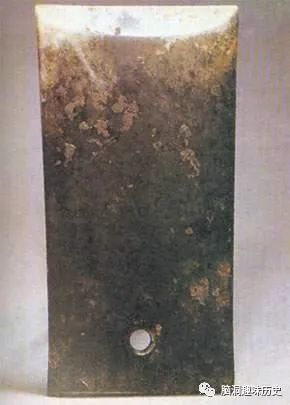 中华|中华玉文化简史：从原始人劳作用的农具，演变成祭祀、装饰的宝物