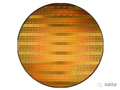 第一代半导体材料:主要是指硅(si),锗元素(ge)半导体材料.