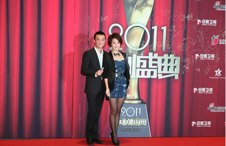 马伊琍|马伊琍离婚后首次绯闻曝光，大方坦言：女儿希望我找个帅哥