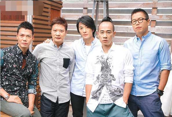 挽救婚姻失败,古惑仔林晓峰宣布离婚,恩爱照片全部删除