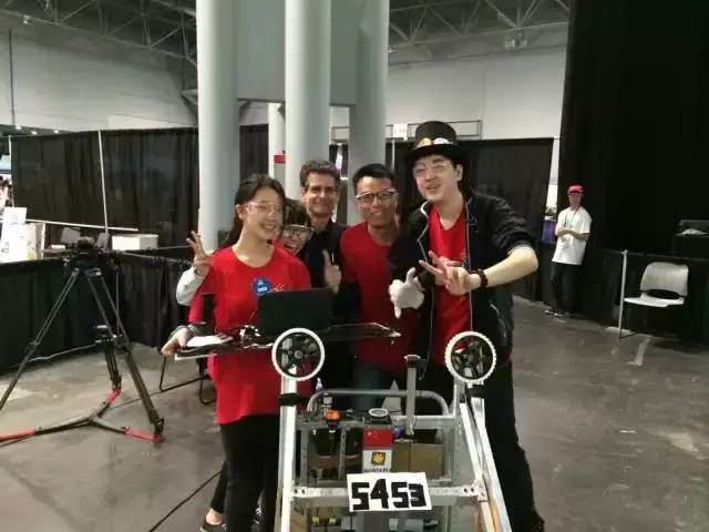 李嘉诚|身价30亿却终身未婚，一项发明拯救10亿人，李嘉诚称他为唯一偶像