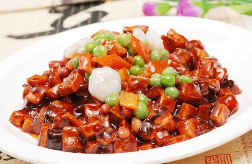 八宝酱,我家隔半个月必做一次,拌面吃馒头拌饭特香!做法特简单