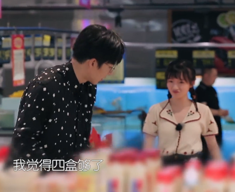 中餐厅|《中餐厅》最大方的嘉宾，一来就让林大厨两眼发光，还自费买食物