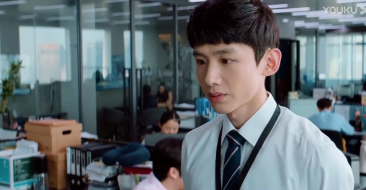 平凡的荣耀|《平凡的荣耀》白敬亭演技很好，可为什么角色不讨喜？人物设定假