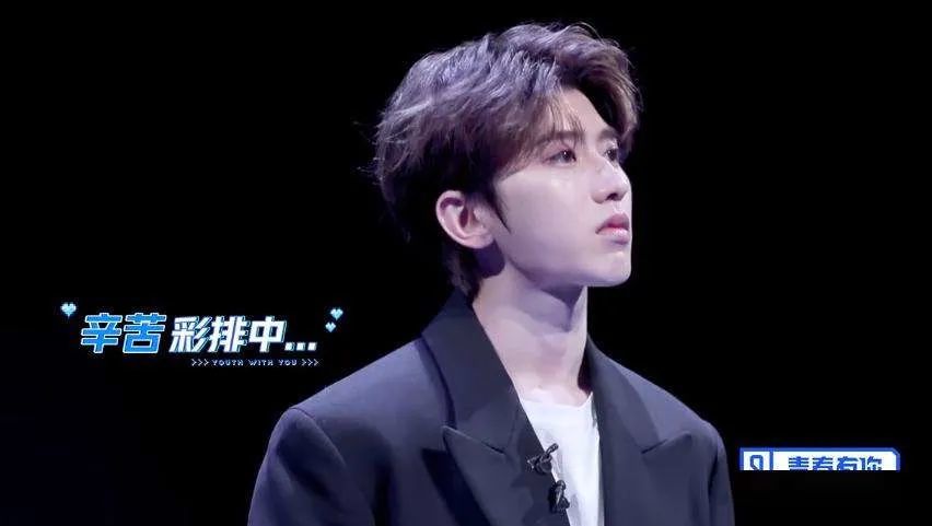 蔡徐坤|捅着杨幂和蔡徐坤上热搜，就没有迪丽热巴碰不了的瓷！