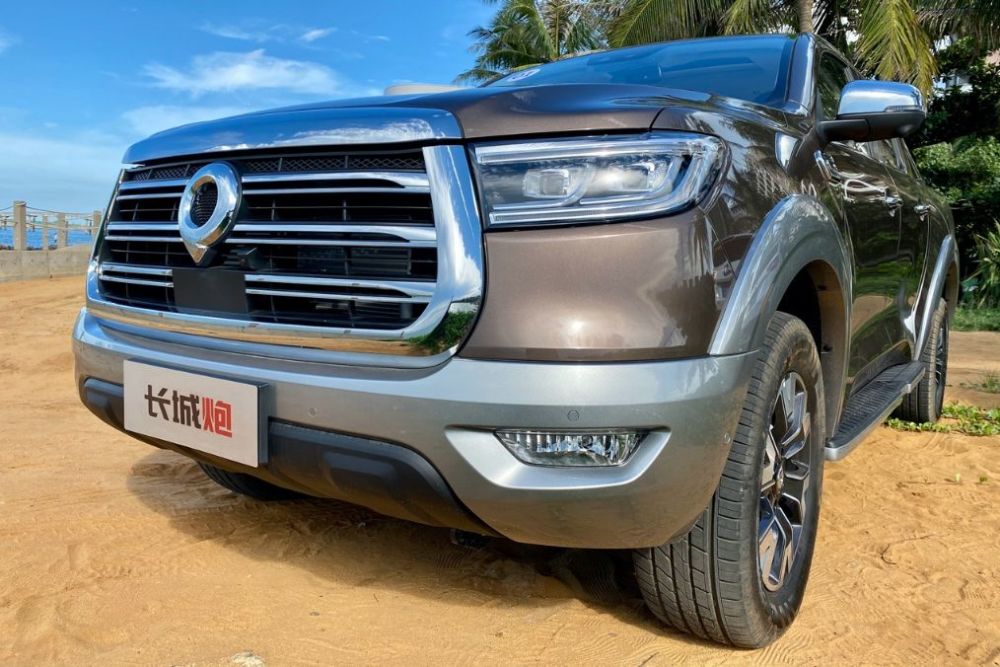 最大扭矩中国国六皮卡11.78万元起,长城炮柴油8at版上市