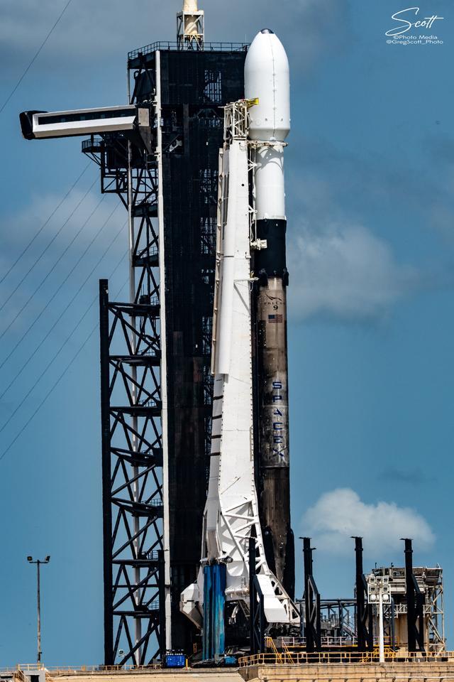 火箭_军事武器|中美今天同时遭遇火箭发射失败，有人调侃今天不宜发射火箭，以后要看黄历