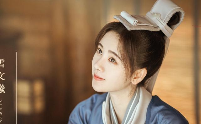 鞠婧祎|鞠婧祎身高被扒造假，长相被扒后天演技被群嘲，唯独这件事没槽点