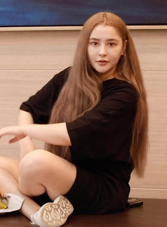 天台爱情女主李心艾爆肥40斤决心减重竟埋怨长胖全怪周杰伦