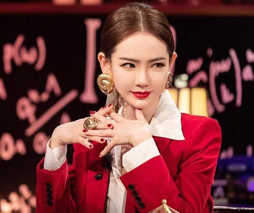 戚薇|戚薇表示，结婚不是恋爱的目的，这个话题引发了不小的争议