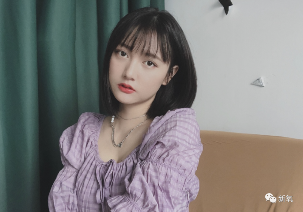 关晓彤|刚红就敢爆料关晓彤？不愧是95后第一浓颜美女扛把子…