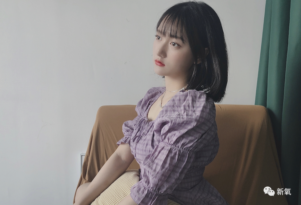 关晓彤|刚红就敢爆料关晓彤？不愧是95后第一浓颜美女扛把子…