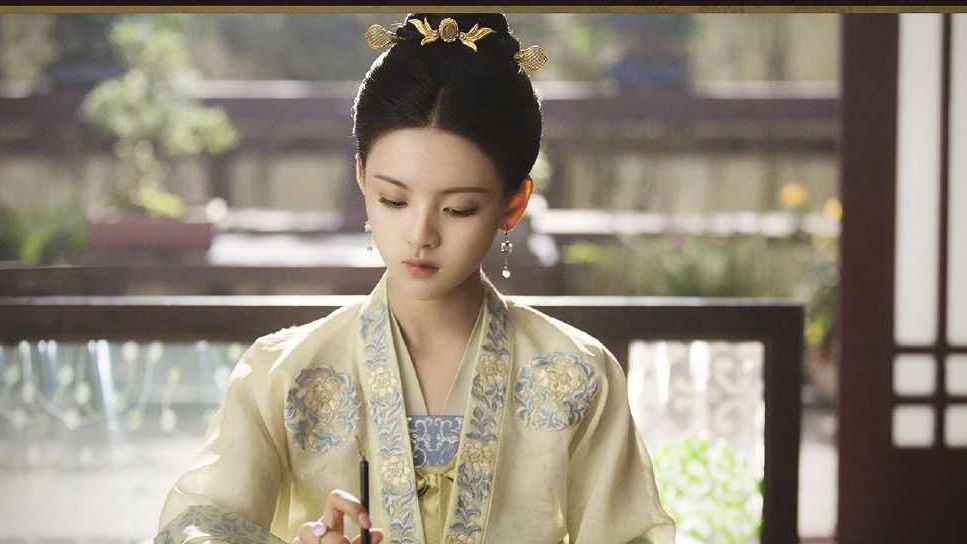 琉璃|艺人网络影响力榜：肖战自带流量排第五，《琉璃》男女主差距大