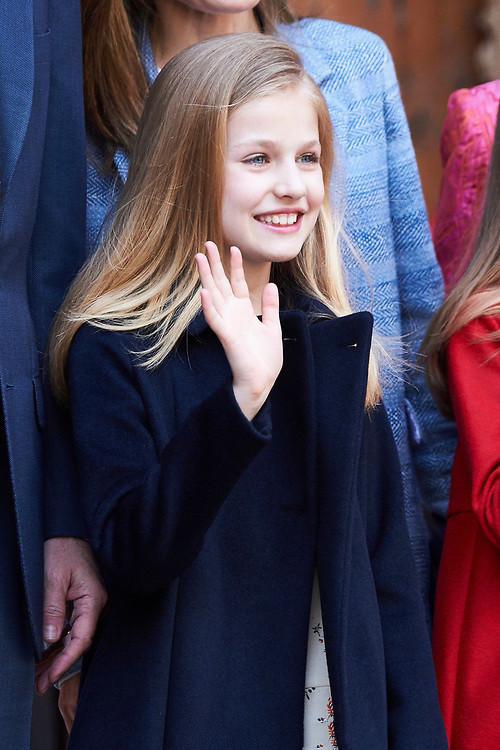 西班牙大公主上学一周被隔离还是凯特王妃明智萌娃安心在家