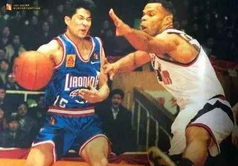 易建联历史最强大前锋 中国男篮历史最强的先发5虎该有谁 腾讯新闻