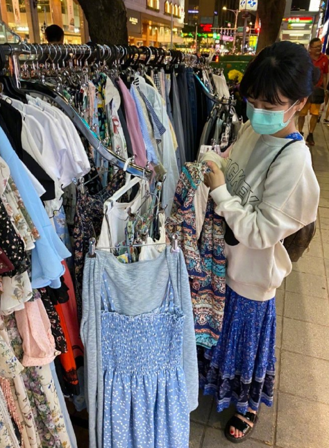 福原爱|福原爱自曝都在路边摊买衣服，老公江宏杰和婆婆帮忙挑选，超幸福