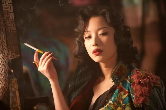 花云仙|民国奇闻：奇女子令人痴迷，君子一见倾心，掷重金养至外宅