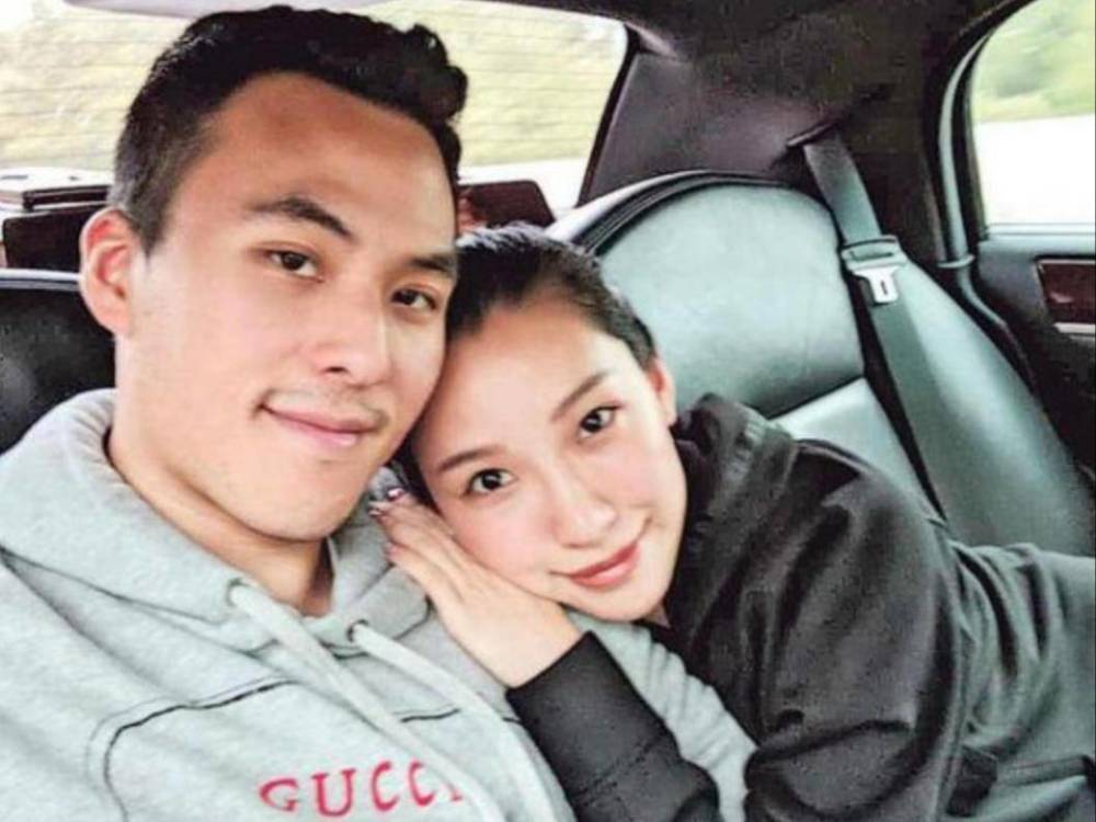 何猷启|赌王三房孙女正脸曝光！颜值与父母差距大，肉脸圆嘟嘟被赞可爱