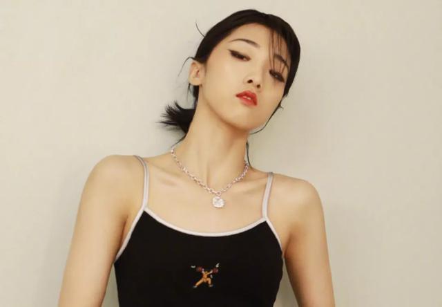 火箭少女101|火箭少女解散后纷纷暴露真实水平，能力差变廉价，没资源就现原形