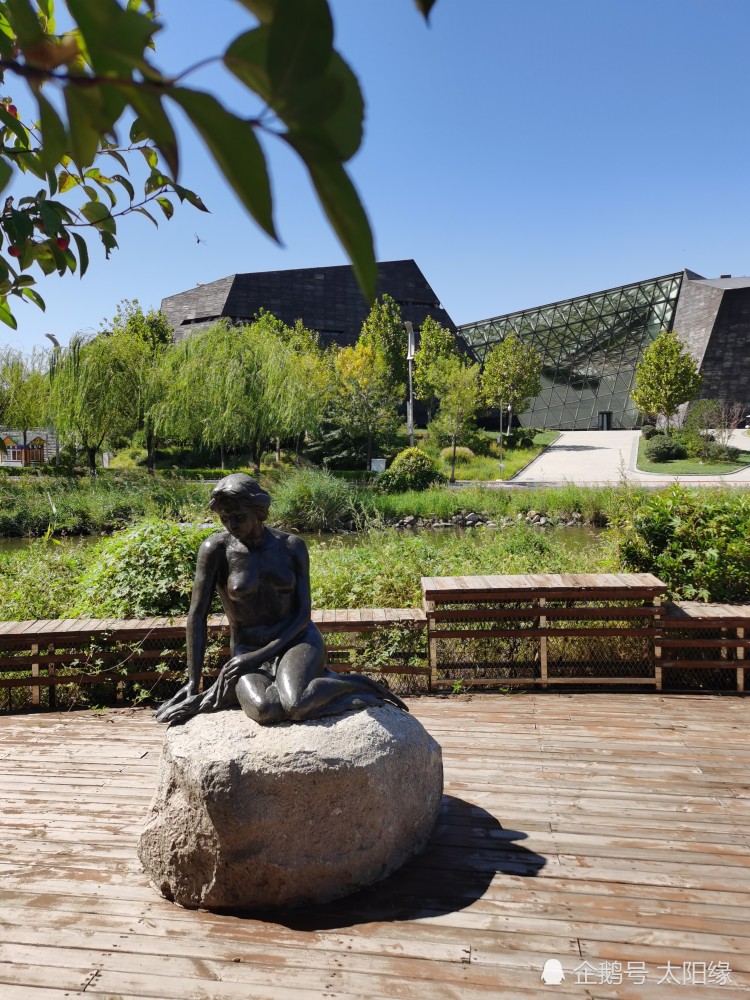 出句|烟云古泽珠泉涌