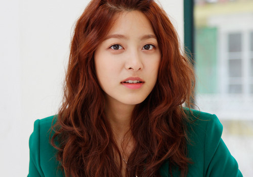 朴世荣四年级被星探挖掘气质神韵似李英爱主演我的女儿琴四月