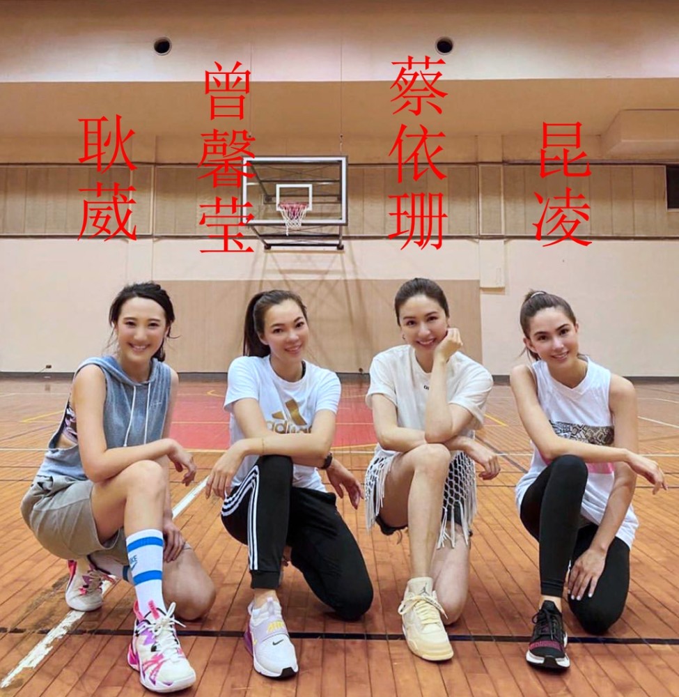 周杰伦|周杰伦陪众美女打篮球，仨球友背景强大，千亿富士康老板娘在其中