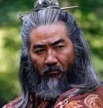 郭靖|神雕中，耶律齐背叛郭靖，杀害黄蓉，并非郭芙没生孩子，而是另有原因