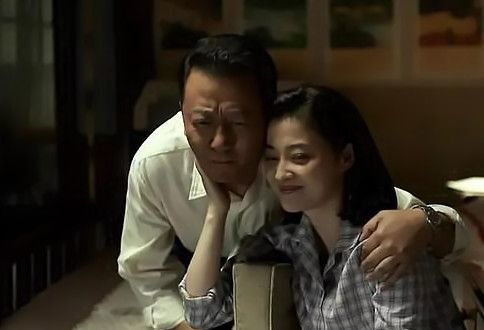 父母爱情|都说《父母爱情》像童话不切实际，但治愈人的是，它是真人真事！