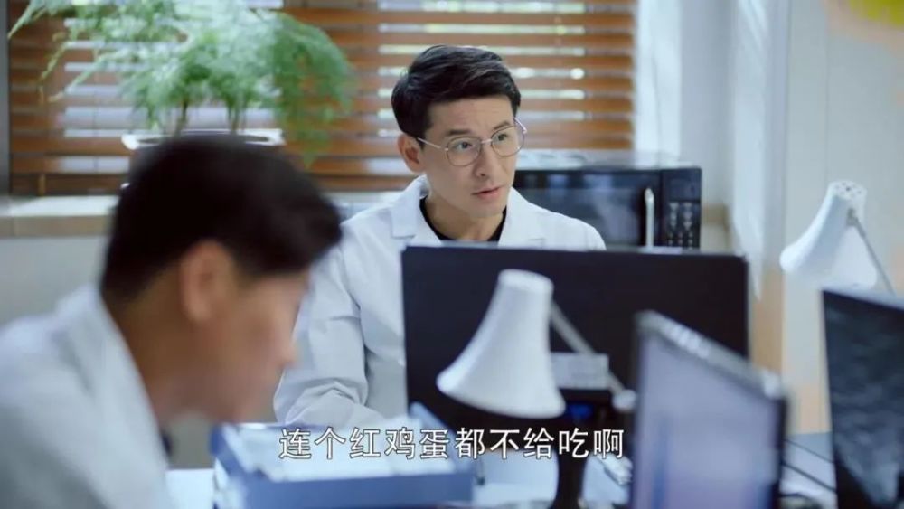 吴谨言|吴谨言新剧遭吐槽，人设浮夸不真实，剧情狗血毁三观