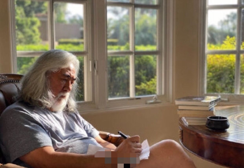 张纪中|张纪中承认再婚，和小30岁妻子生俩娃，网友：真是老当益壮