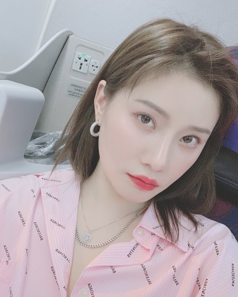 李汶翰|李汶翰恋情曝光就分手？网络新词“单身翰”诞生，前女友转发《算什么男人》