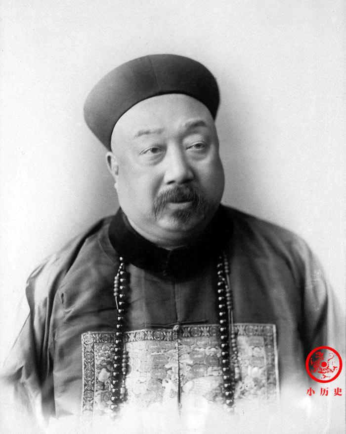 先后任户部尚书,外务部尚书,总理衙门大臣,军机大臣,内阁协理大臣,九