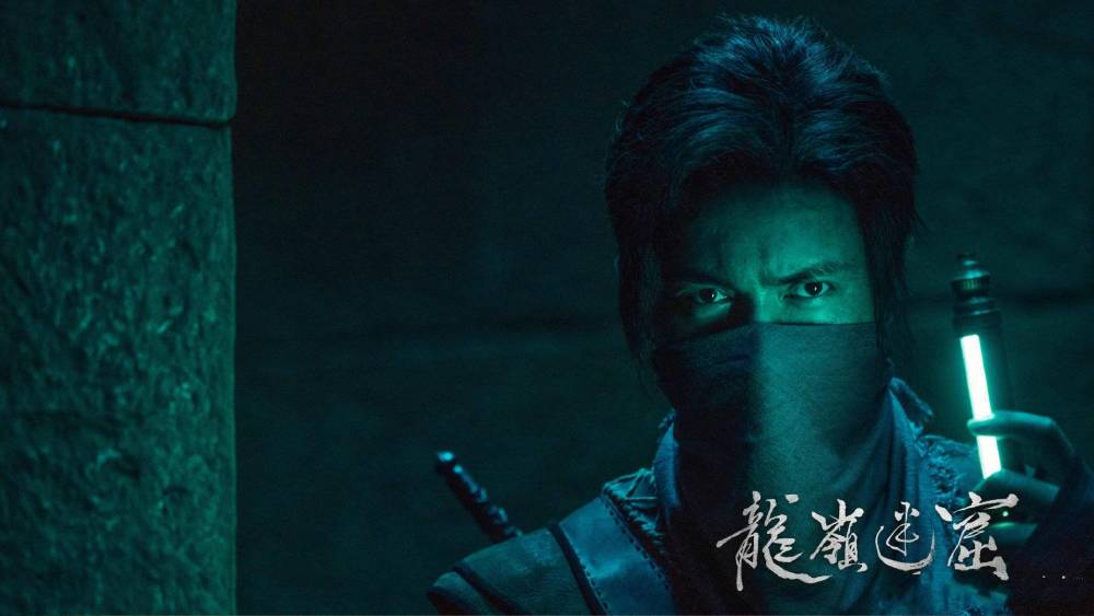 旗袍美探|从《枕上书》到《旗袍美探》，37岁的他为何能在2020年霸屏？