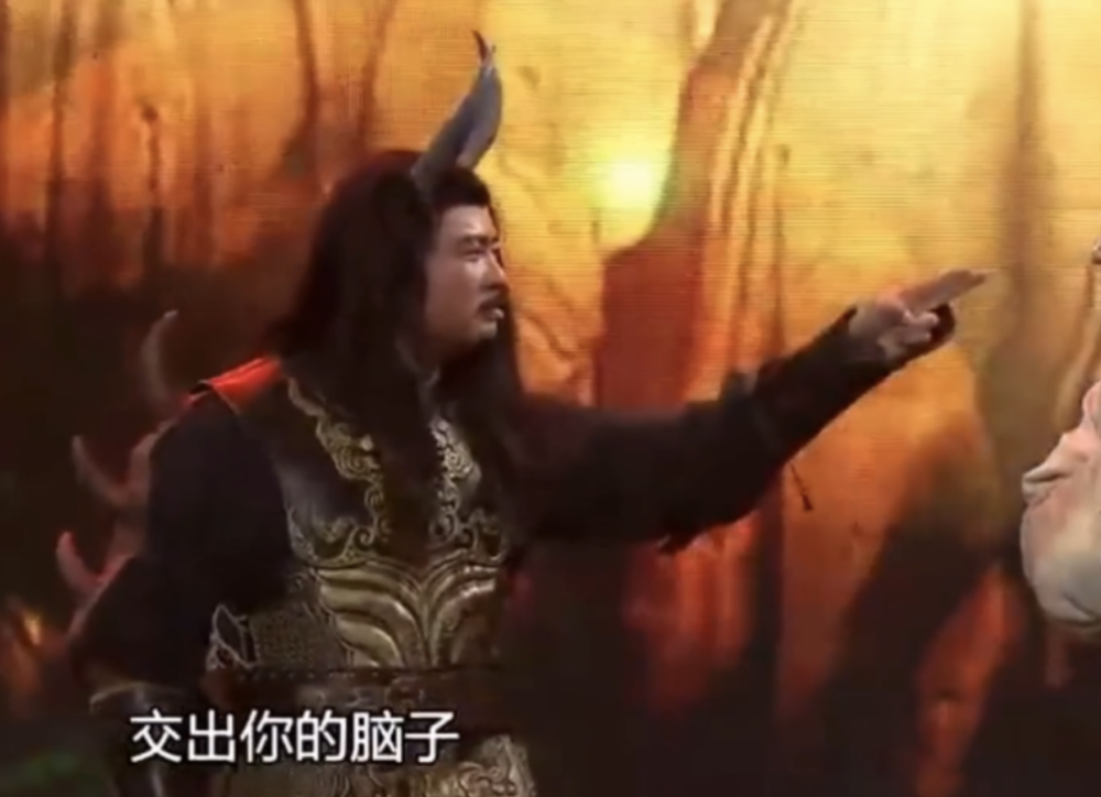 魏翔|魏翔：21岁服役武警，被沈腾发掘后，逆袭成了喜剧奇才