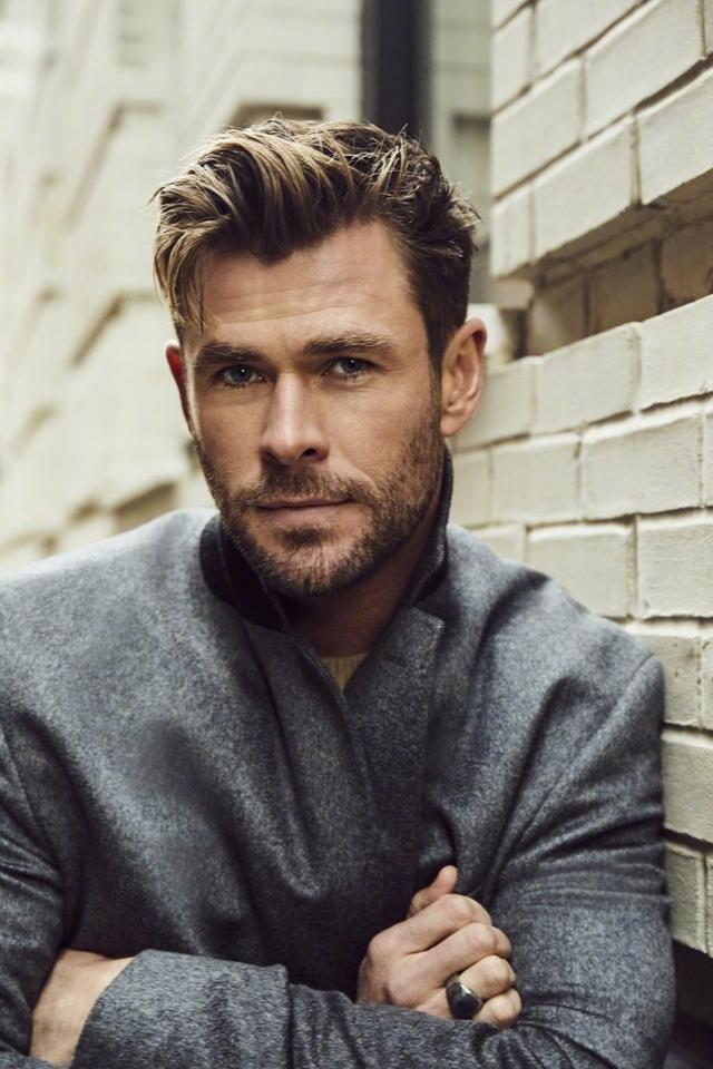 克里斯·海姆斯沃斯|锤哥不想退出漫威电影宇宙，本人已看雷神4剧本：故事比第3部更有趣