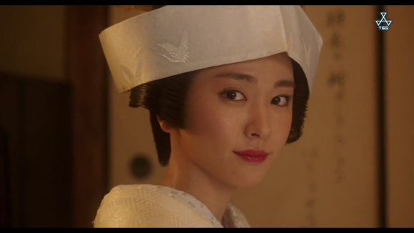 《八重之樱》中八重觉马之妻