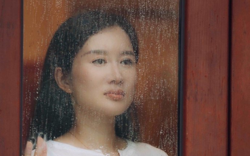 杜星霖|比张纪中小30多岁的“娇妻”杜星霖，究竟是什么来头？