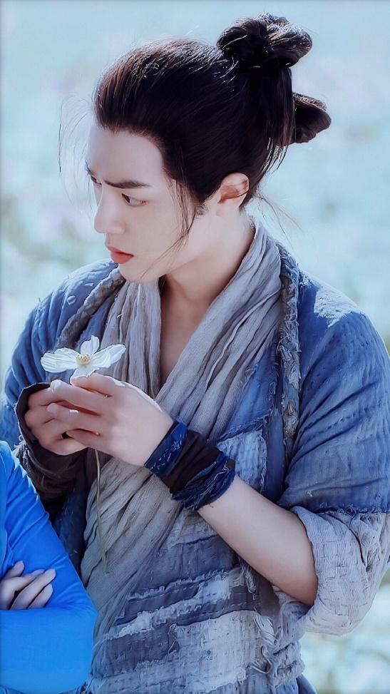 诛仙|《诛仙》上映一周年！主演首秀出手不凡，再多诋毁也压不倒肖战！