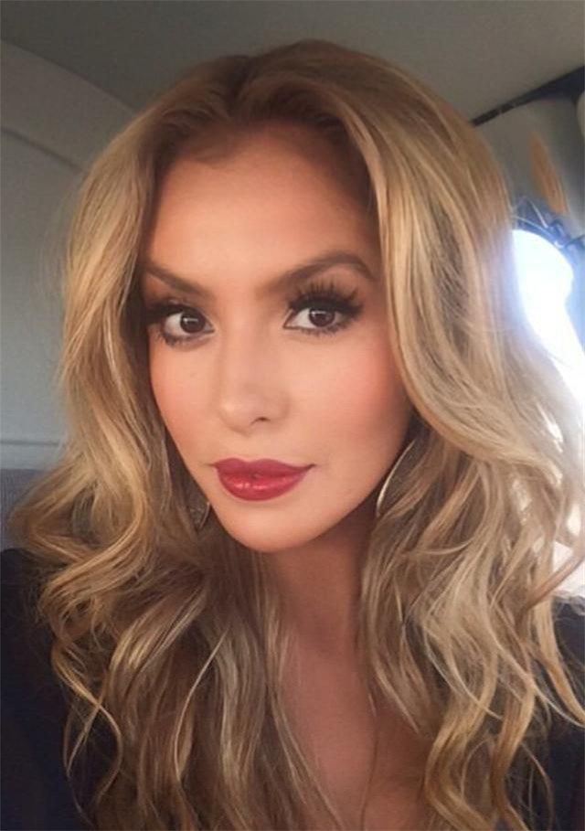 科比能安心了瓦妮莎获数亿家产不用打工养家与朋友疯玩很幸福