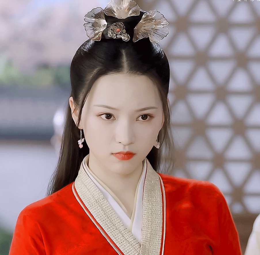 她曾被baby称为"女神",郑恺陈赫忍不住套近乎,如今成当红女星