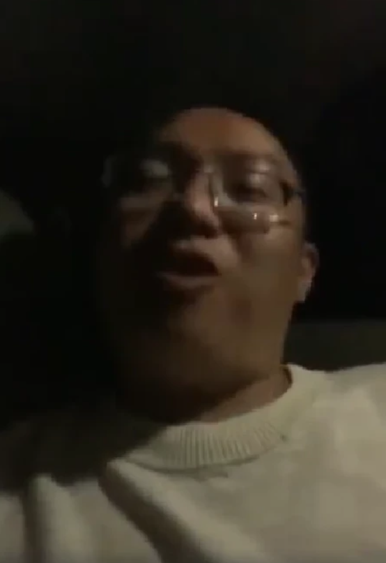 张小龙|粉笔张小龙骂沈梦辰后疑权利被架空，晒受伤流血照称公司被绑架