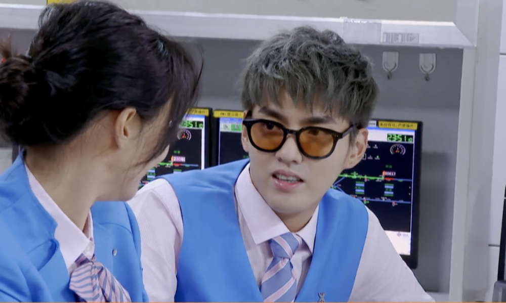 吴亦凡|郑爽表白吴亦凡：因为你才来录节目！吴亦凡瞬间结巴，眼神都变了