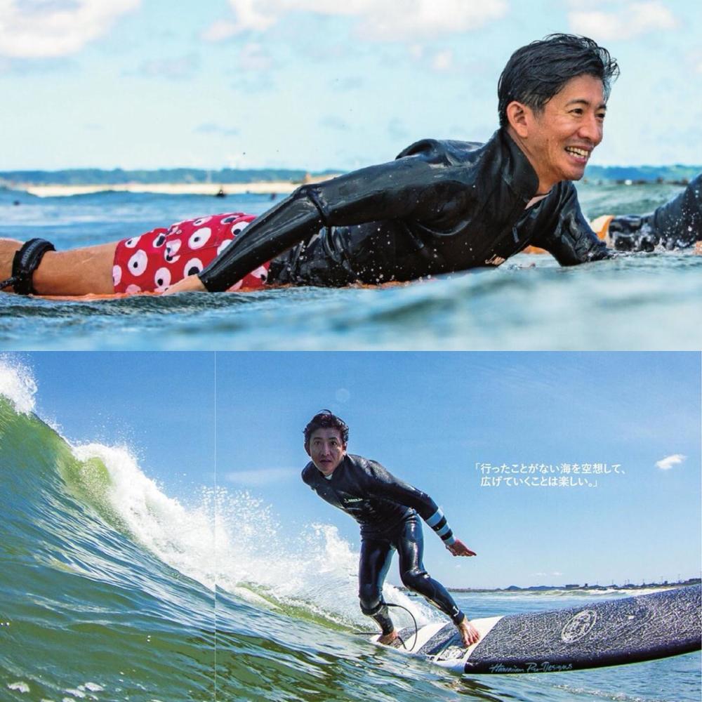 50岁工藤静香素颜出镜,穿卫衣戴帽有活力,木村拓哉挑染白发帅气