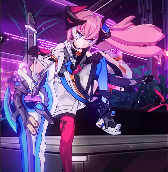 崩坏3:粉毛增幅前:疯疯癫癫,粉毛增幅后:霸气外露!