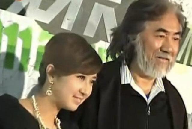 张纪中|69岁张纪中的3段婚姻：38岁娇妻连生两胎，前妻为3亿打官司