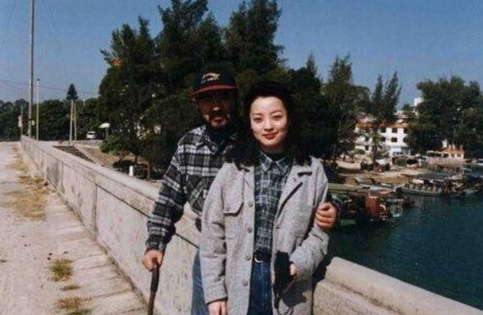 出轨|出轨还撒谎，魔幻又好笑