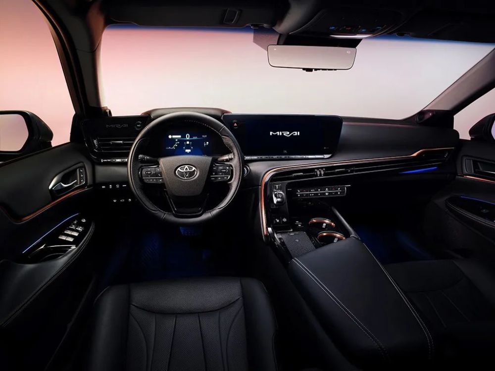 丰田|加氢气可跑650公里，丰田第二代Mirai有望亮相北京车展