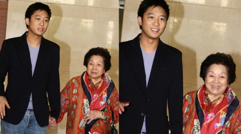 霍英东|霍英东夫人设灵，霍启刚郭晶晶打点至晚上，7岁儿子帮忙折祭品